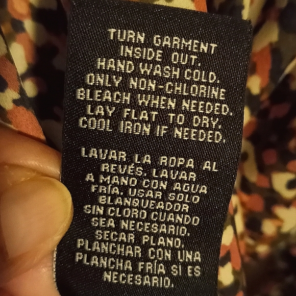 A Zac & Rachel 2X Women's long sleeve blouse multi-colored fall colors. - Picture 3 of 3